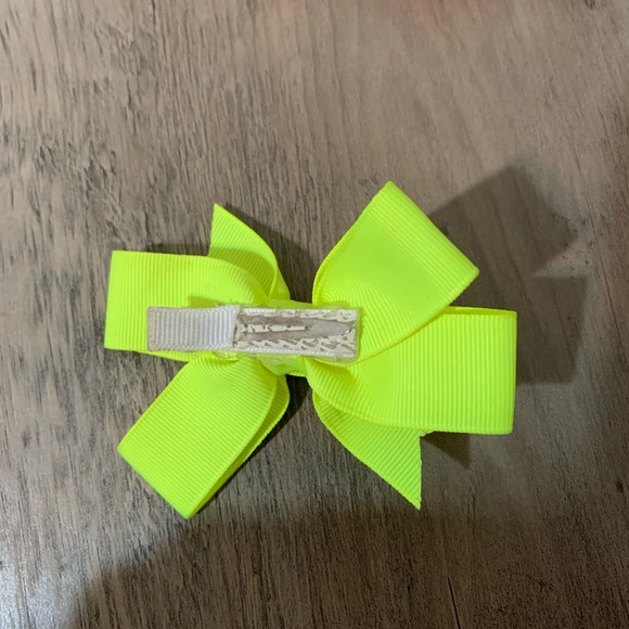 Neon Hair bows (lot of 4) used - Picture 4 of 5